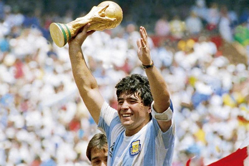 Diego Maradona trong trận đấu lịch sử